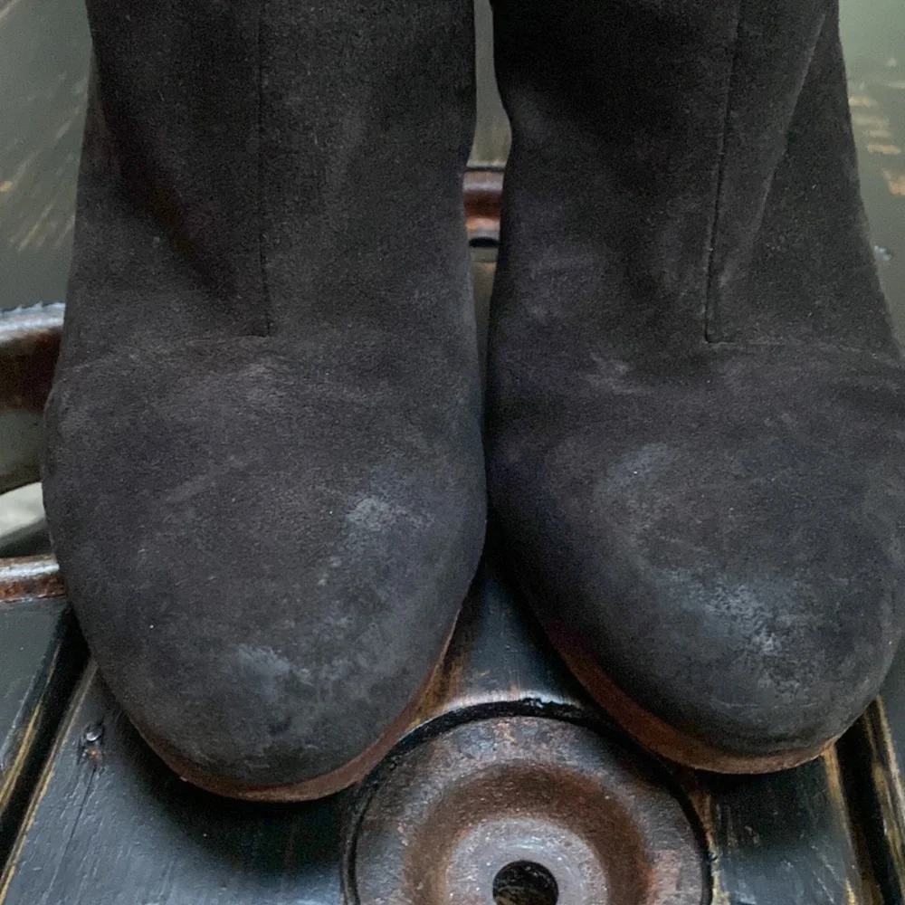 Rag & Bone Heeled Newburyport Suede Ankle Boots - Picture 8 of 13